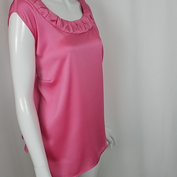Kasper Woman Pink Satin Sleeveless Blouse Ruching - Picture 3 of 7